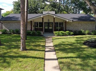 10610 Chevy Chase Dr, Houston, TX 77042