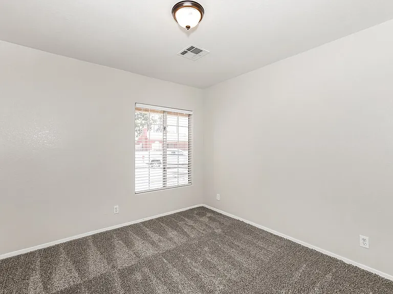 5775 Canyon Oak Cir — Photo 13