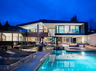 1071 Groveland Rd, West Vancouver, BC V7S1Z3