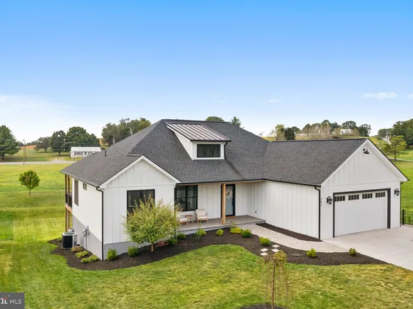 303 Bartley St, Dayton, VA 22821