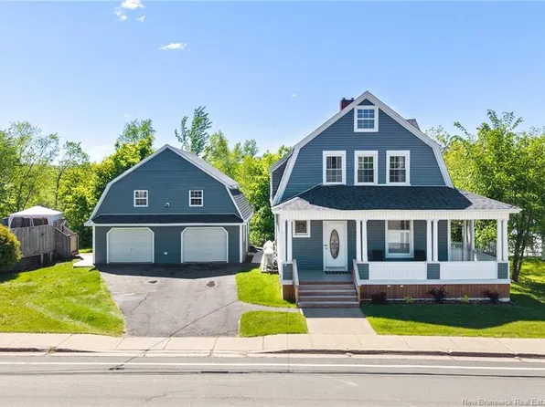 14 King St, Minto, NB E4B 3N5