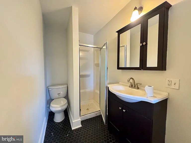 2228 Fairmount Ave #3 — Photo 4