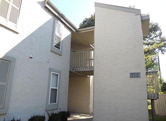 2nd image of 920 Quay Ave #920D