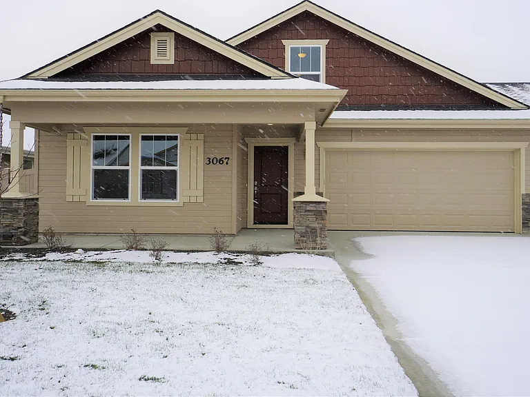3067 N Greengate Way — Photo 1