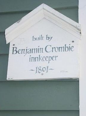 2nd image of 15 Crombie St