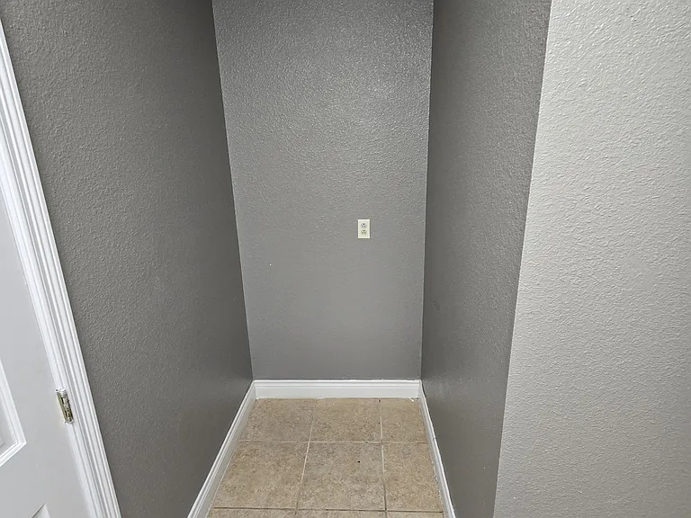 1730 River Rd — Photo 20