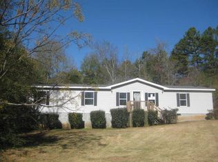 810 Tanners Way, Bethlehem, GA 30620