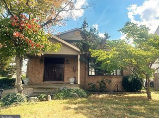 104 W Evesham Rd, Glendora, NJ 08029