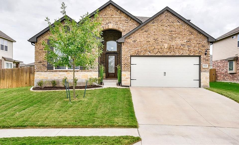 1st image of 19221 Elk Horn Dr