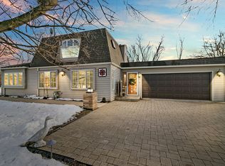 41335 N Lincoln Ave, Antioch, IL 60002