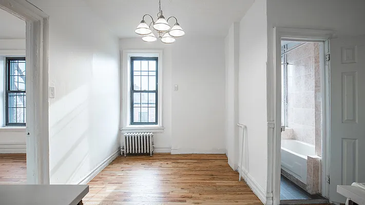 Rented by Nooklyn NYC LLC | media 9
