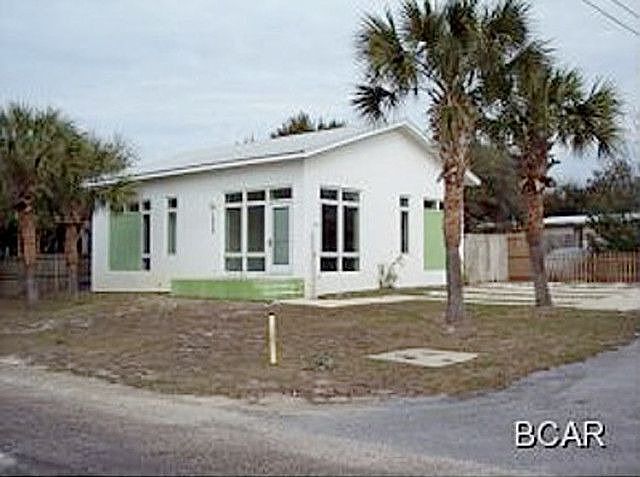 2nd image of 19940 Alta Vista Dr