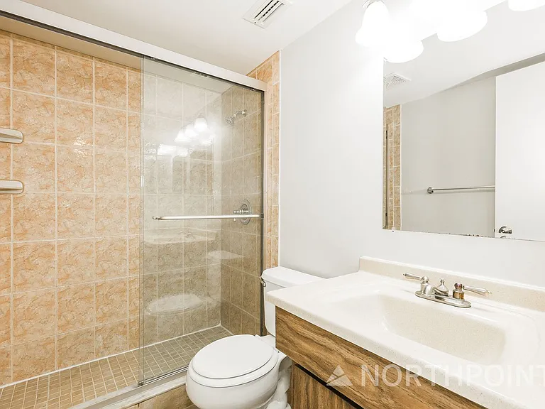 601 Highview Ter S — Photo 11