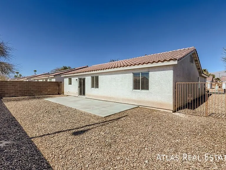 3105 Meadow Flower Ave — Photo 11