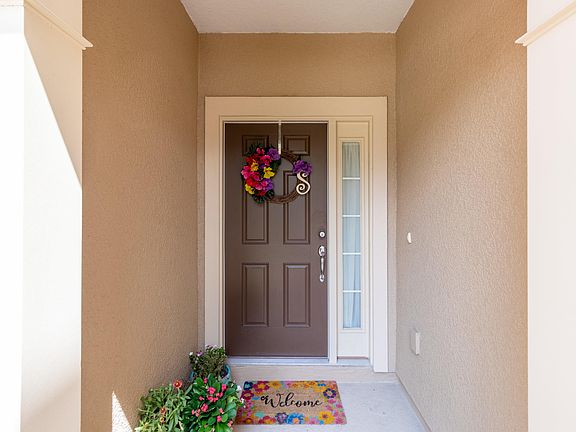 2nd image of 6774 Roundleaf Dr