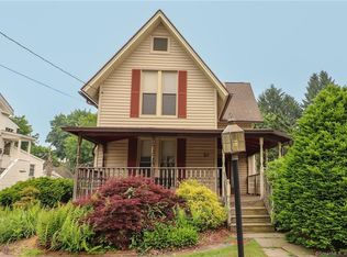 51 Cottage St, Meriden, CT 06450