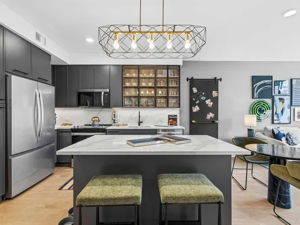 20 Avenue At Port Imperial APT 428, West New York, NJ 07093