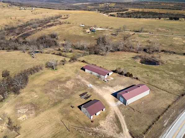379 14th Hwy, Lead Hill, AR 72644