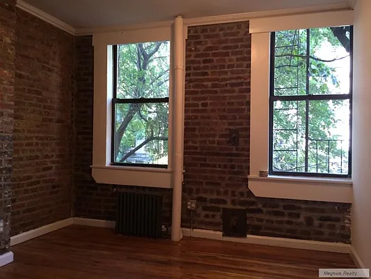 Rented by Magnum Realty Holdings, LLC | media 25