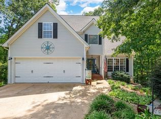 3060 Cypress Cv, Ball Ground, GA 30107