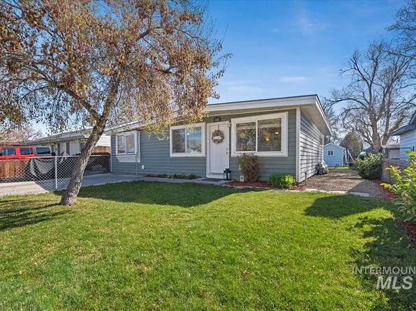 845 S 13 E, Mountain Home, ID 83647