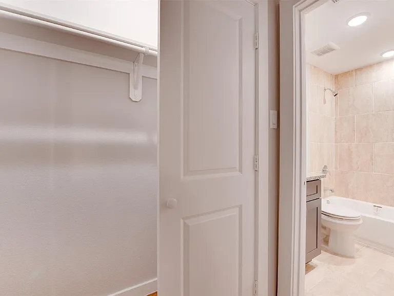 2702 Reid St #A — Photo 24