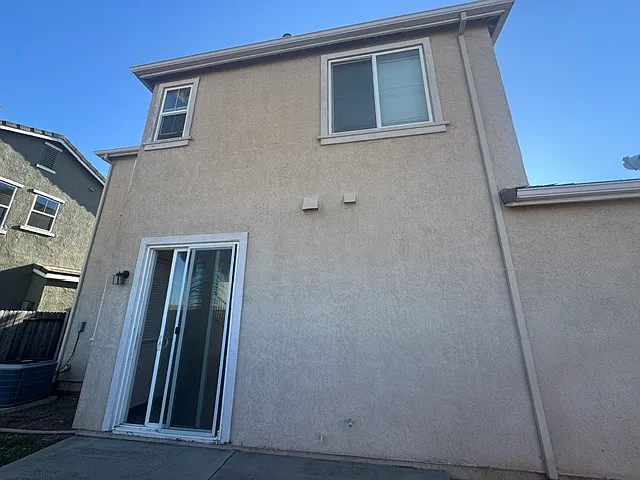 5912 Caddington Way — Photo 2