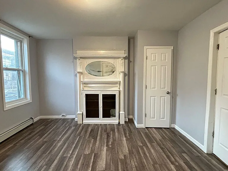 100 Wilkinson Ave #2E — Photo 5