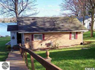 10780 S Alpine Dr, Lake, MI 48632