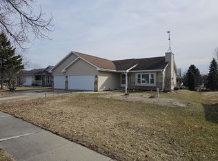 1016 Springs Rd, Fond Du Lac, WI 54935