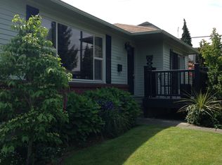 1009 S Lincoln St #1/2, Port Angeles, WA 98362