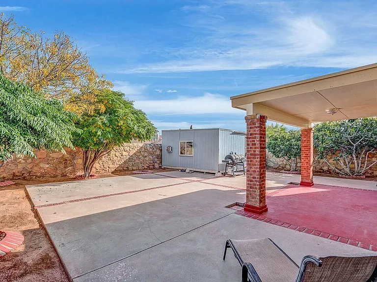1460 Paseo De Flor St — Photo 26