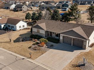 218 E Maple St, Dover, MN 55929