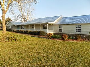 6795 S County Road 33, Ashford, AL 36312