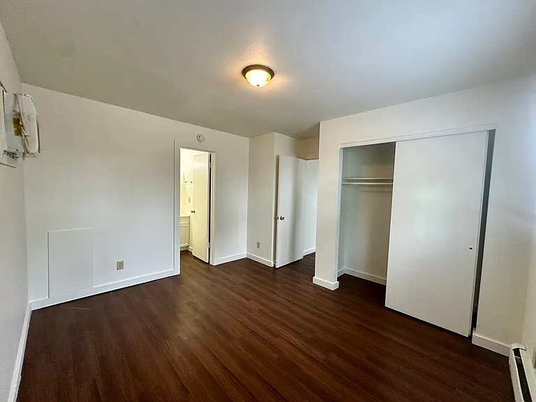1485 Meadowview Dr #2 — Photo 7