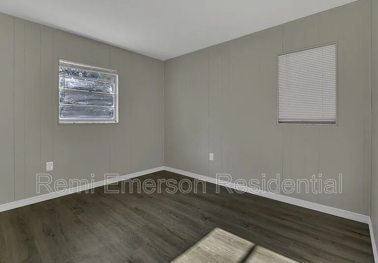 14025 SE 54th Ct — Photo 18