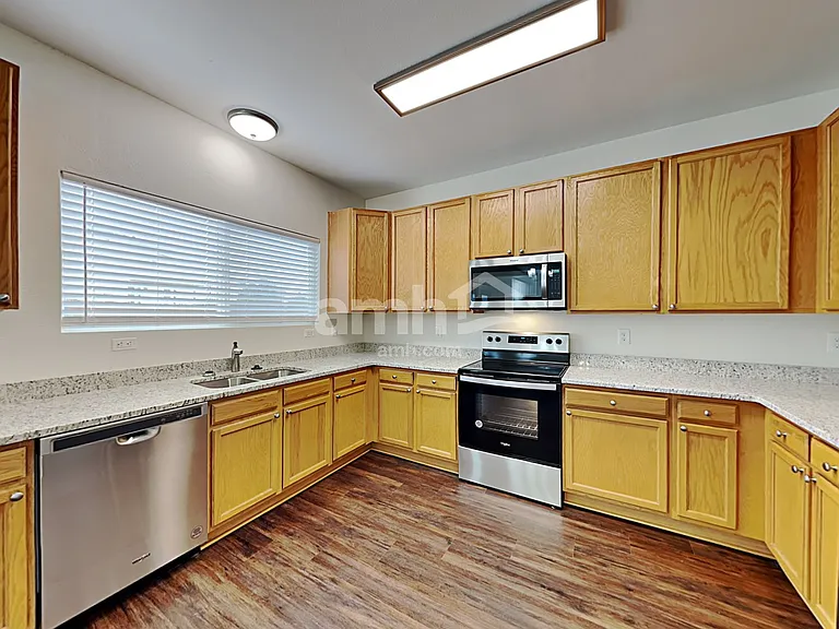 7728 Barn Owl Dr — Photo 3