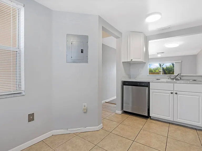 4080 NW 90th Ave #4080 — Photo 7