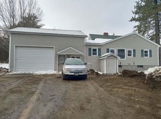 15 Old Albion Rd, Winslow, ME 04901