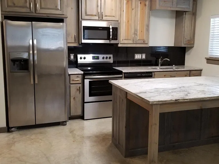 260 Mill Rd #A — Photo 4
