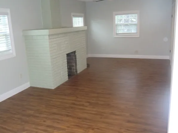 411 S Ocean Breeze St, Lake Worth, FL 33460