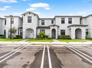 Pine Vista, Homestead, FL 33033