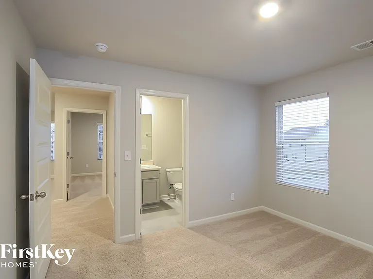 3282 Hawthorn Farm Blvd — Photo 12