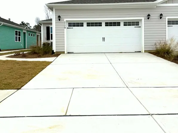 2178 Sweetspire St, Leland, NC 28451