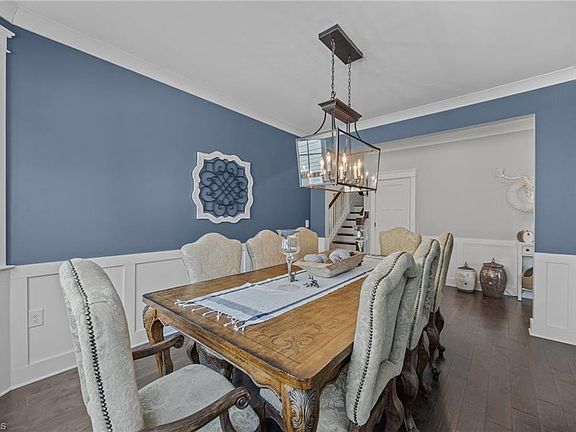 5th image of 1143 Dartmouth Dr