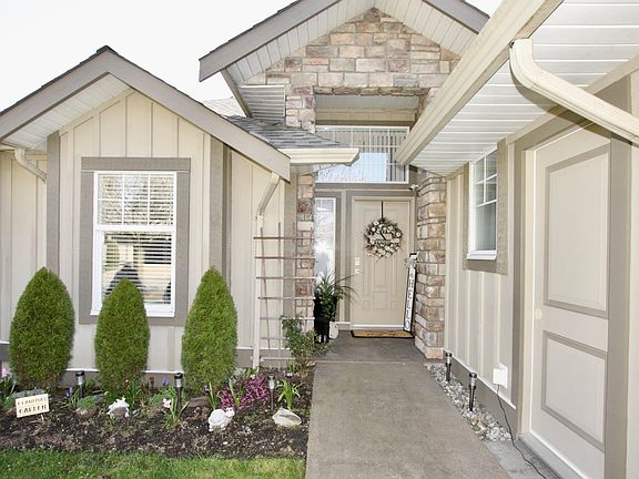 3rd image of 3348 Mount Lehman Rd #8