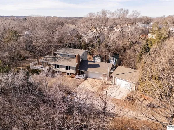 155 Jackson St, Blair, NE 68008