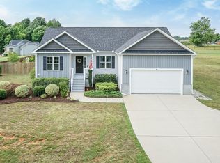 316 Wynnridge Dr, Angier, NC 27501