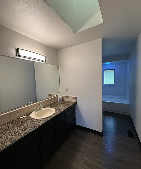 1715 S Ridgemont Dr — Photo 17