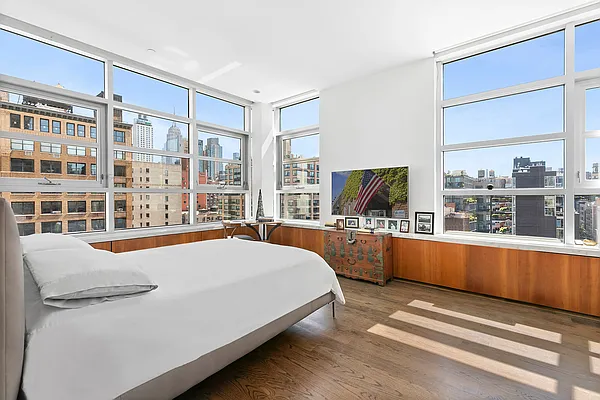 Rented by Easton Properties | media 11